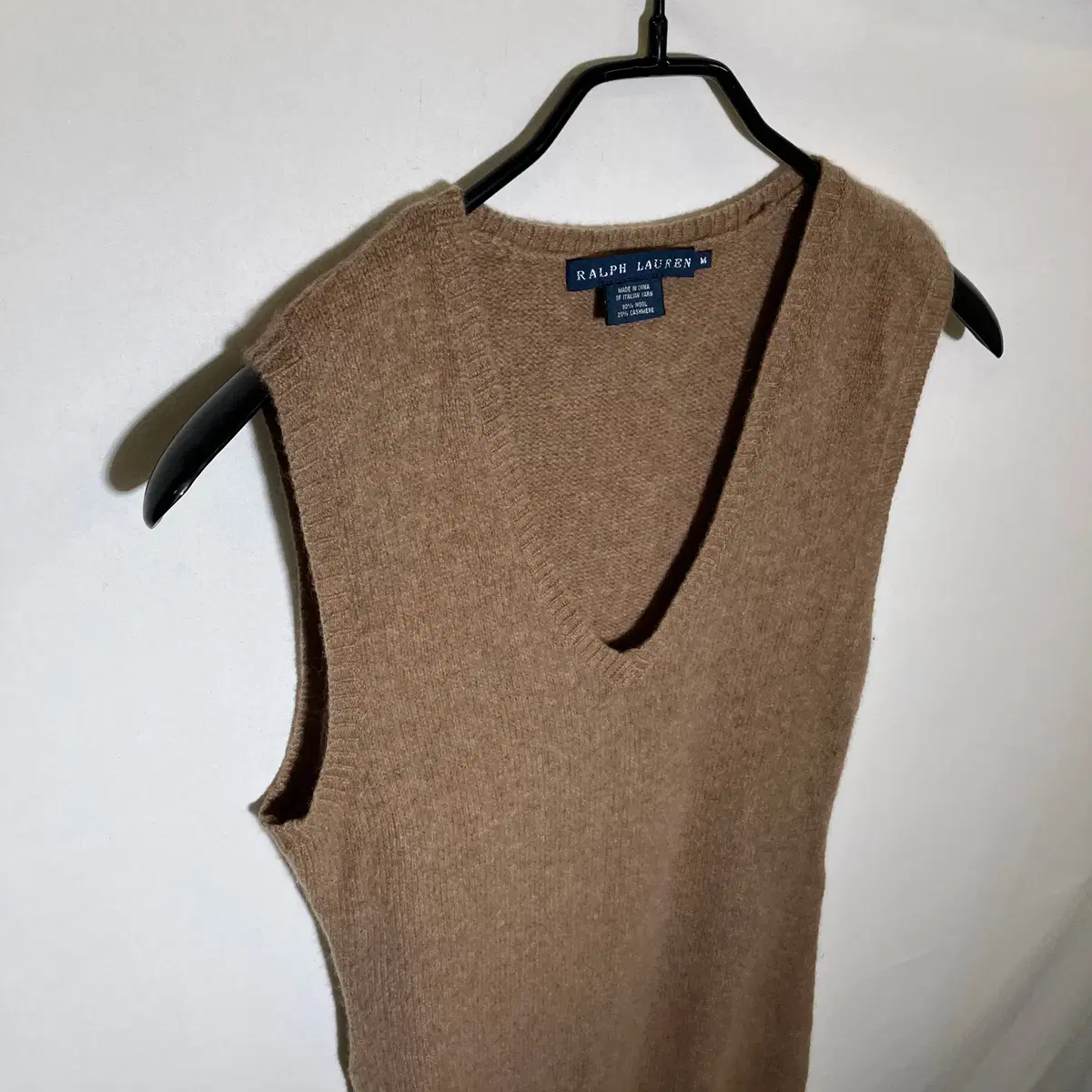 ラルフローレン　カシミヤ混　ニットベスト　Mサイズ ラルフローレン カシミヤ混 ニットベスト Mサイズ POLO RALPH LAUREN